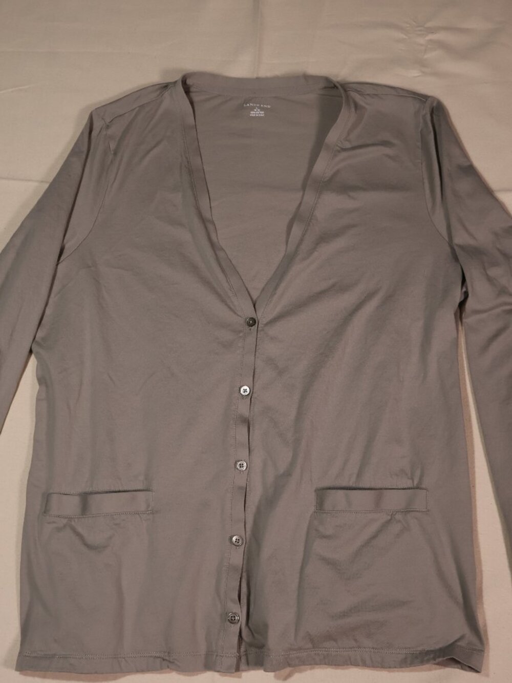 Lands End Woman’s Grey Long Sleeve V Neck Cardigan Sweater